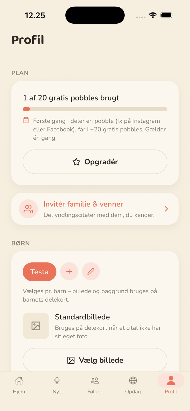Profilsiden i Pobbly, hvor man ser sin plan, kan invitere familie og venner og vælge mellem sine børn.